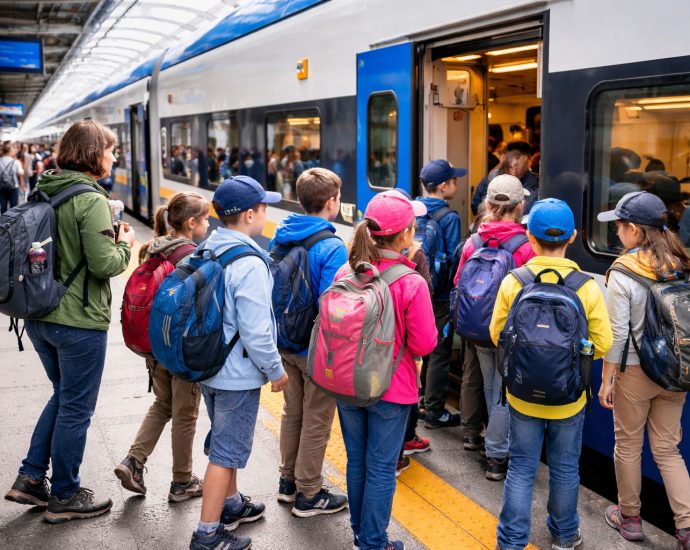 Wycieczki szkolne w Polsce pociągiem: dlaczego to często najlepszy wybór